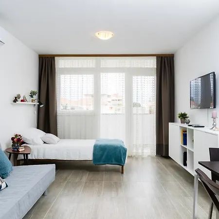Romana Apartment